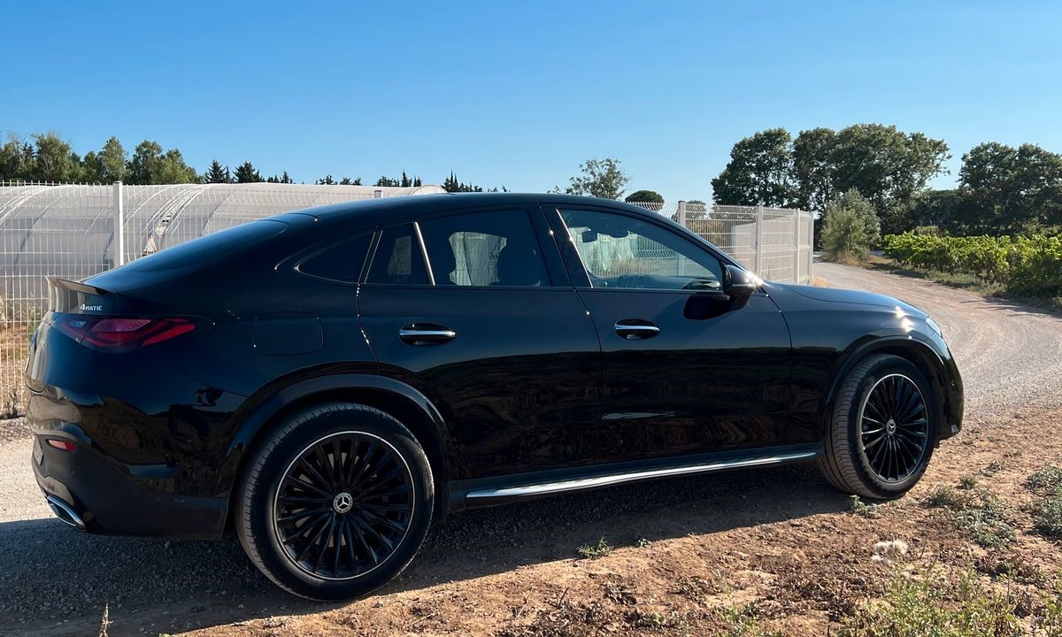 MERCEDES-BENZ GLC 300 e Hybride 4 Matic Coupé AMG Line